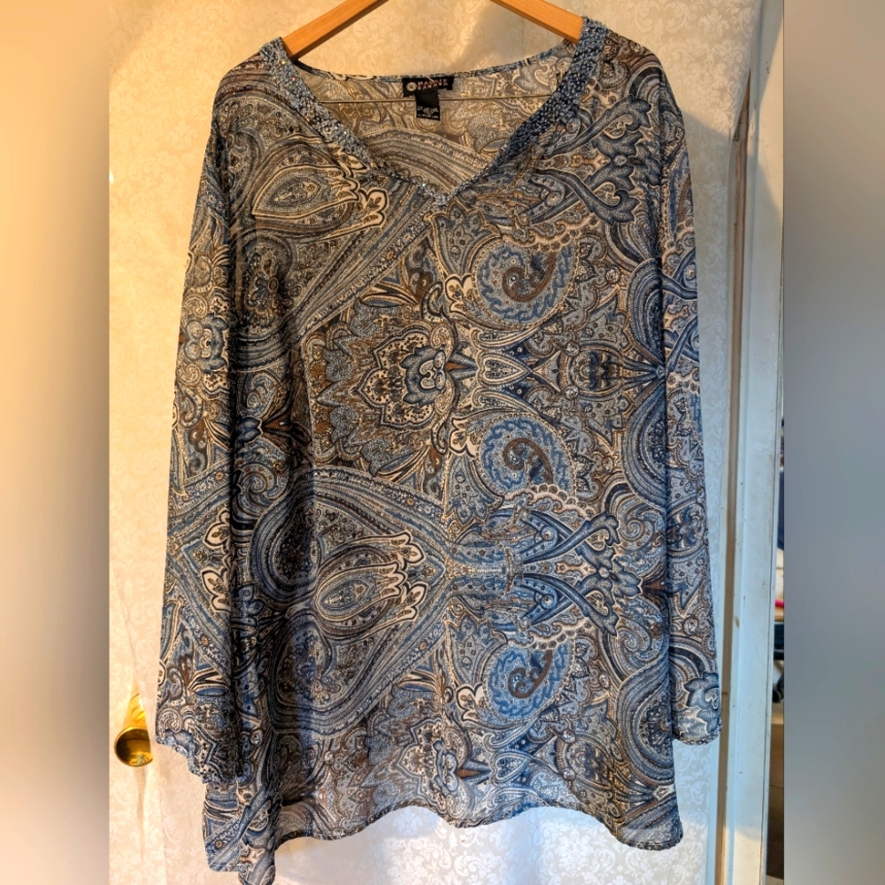 Maggie Barnes 2X Sheer Blue Paisley Tunic Top‎